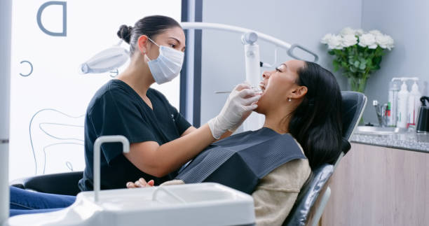 Best Teeth Whitening  in Robinson, IL